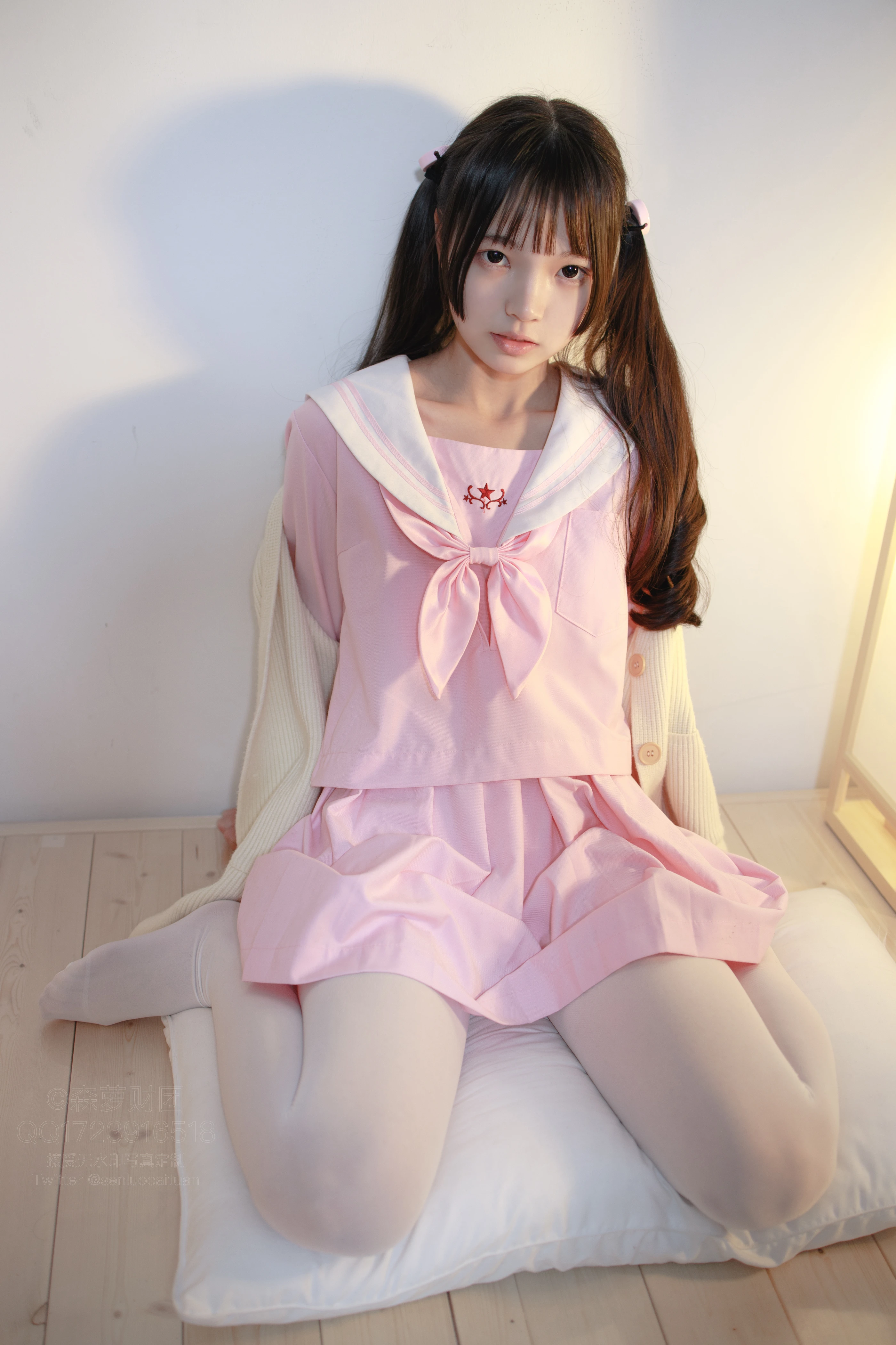 森萝财团 [X-059] 萝莉白丝80D [97P 1V]插图5